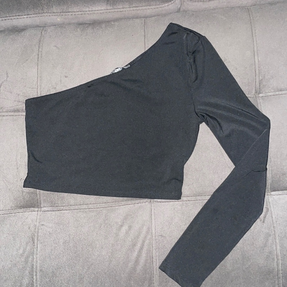 One Sleeve Crop Top Shirt